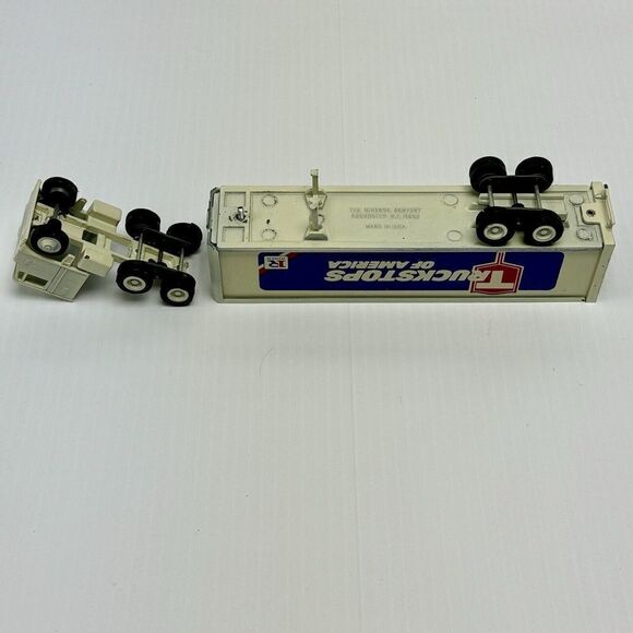 Truck Stops Of America TA Tractor Trailer 1:64 Truck White Winross Rochester NY - Picture 11 of 15